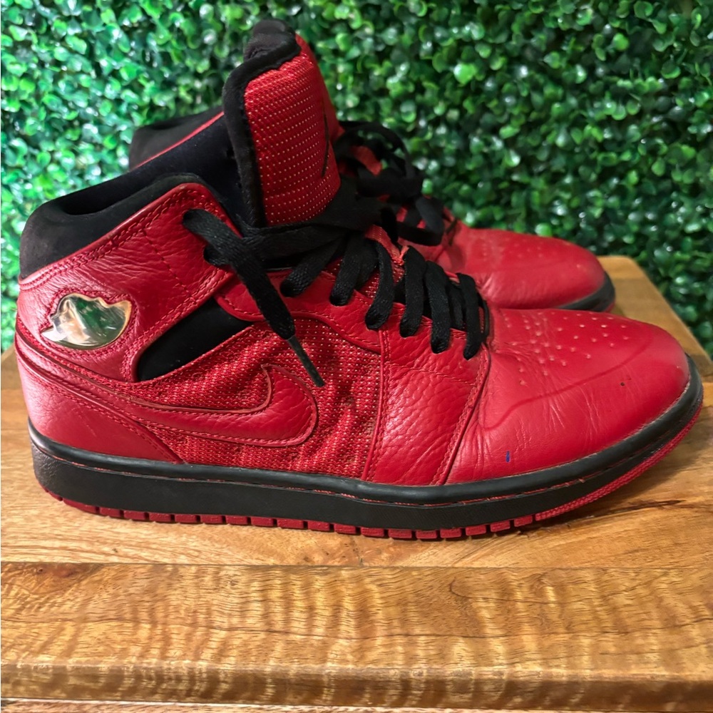 Red High-Top Men's Sneakers